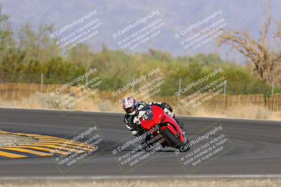 media/Oct-09-2022-SoCal Trackdays (Sun) [[95640aeeb6]]/Turn 3 (930am)/